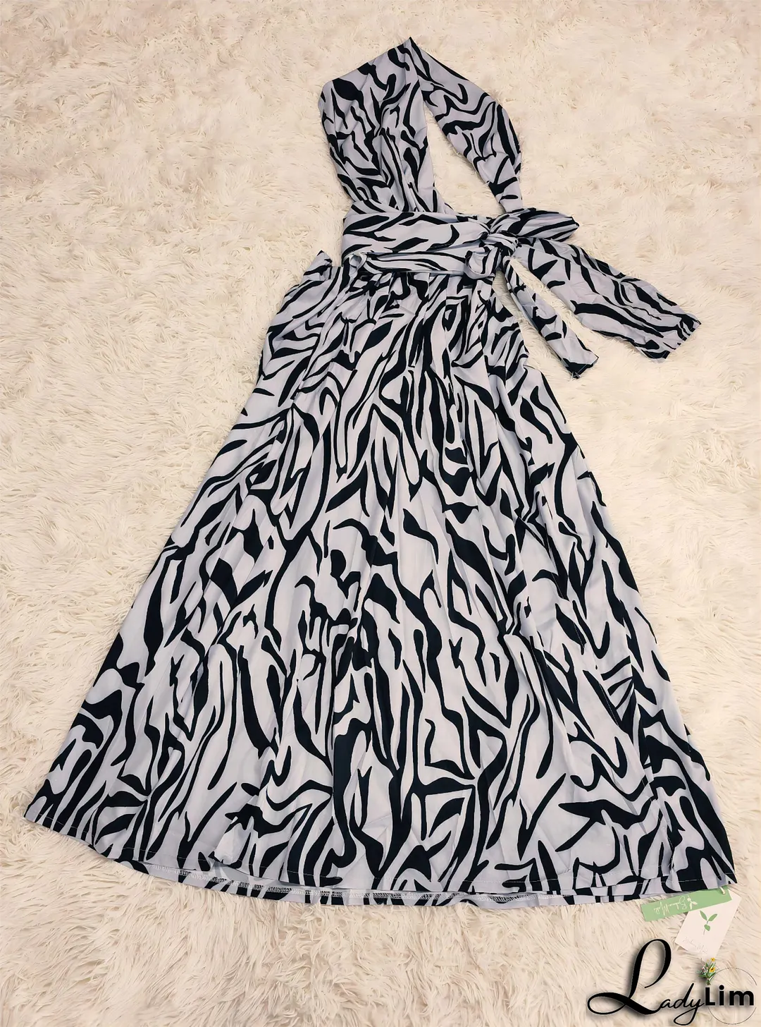 Modern and Versatile general Dress