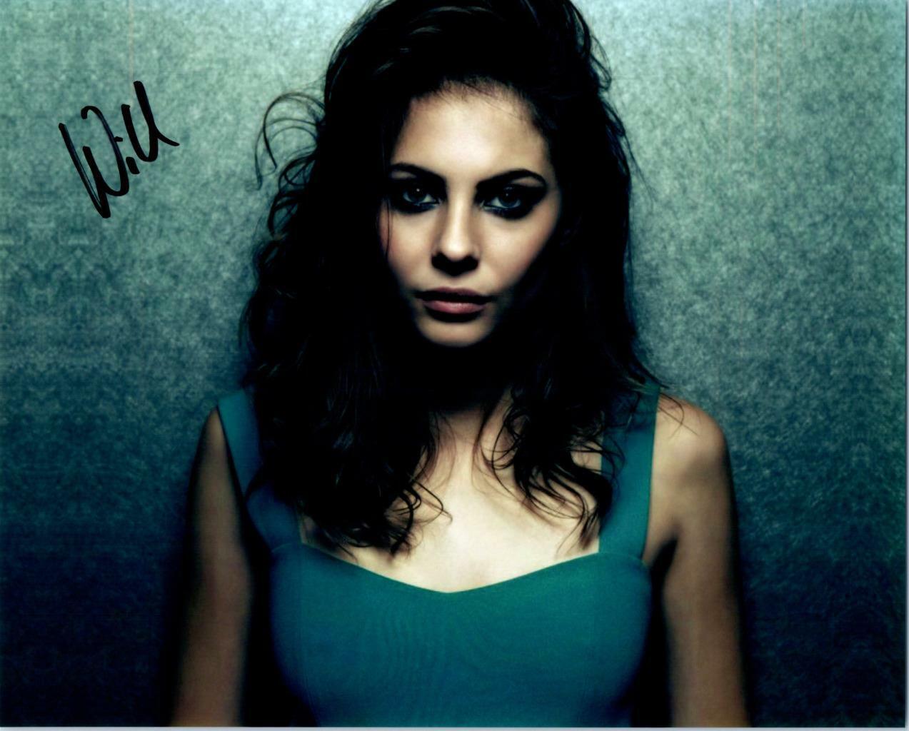 Willa Holland 8x10 Autographed signed Photo Poster painting Picture and COA