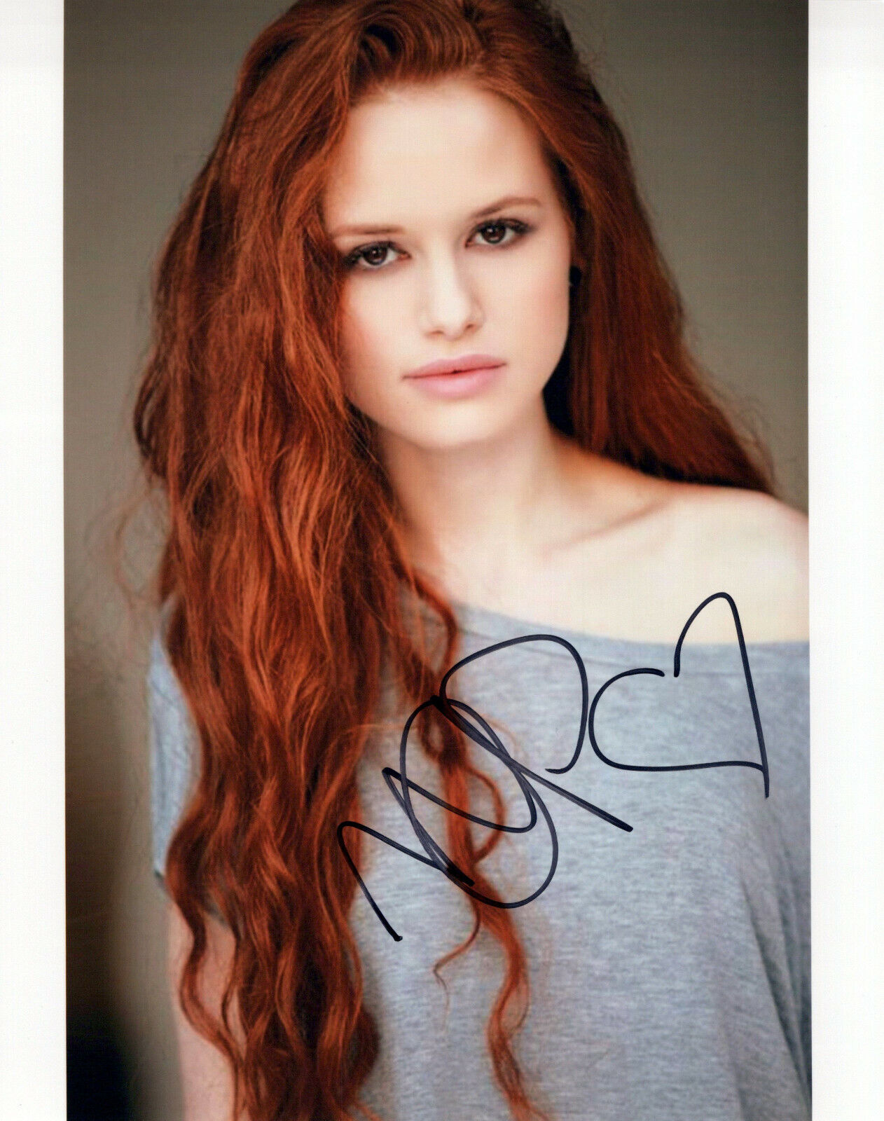 Madelaine Petsch glamour shot autographed Photo Poster painting signed 8x10 #10