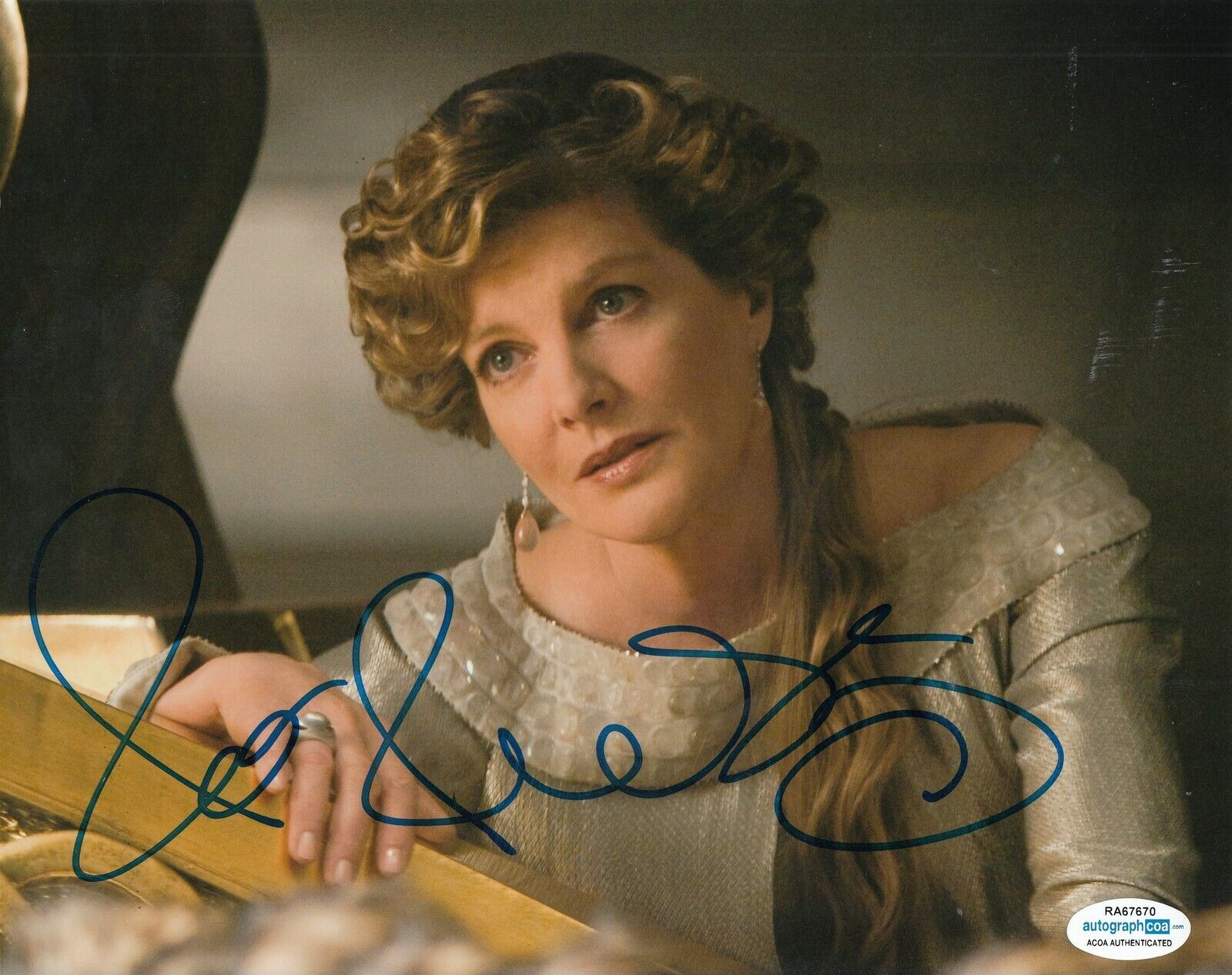 RENE RUSSO signed (THOR The Dark World) *Frigga* 8X10 Photo Poster painting ACOA Authenticated 1