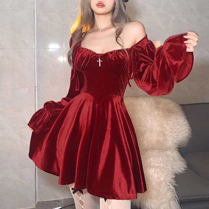 Gothic Red/Black Velvet Long Sleeve Dress BE1003