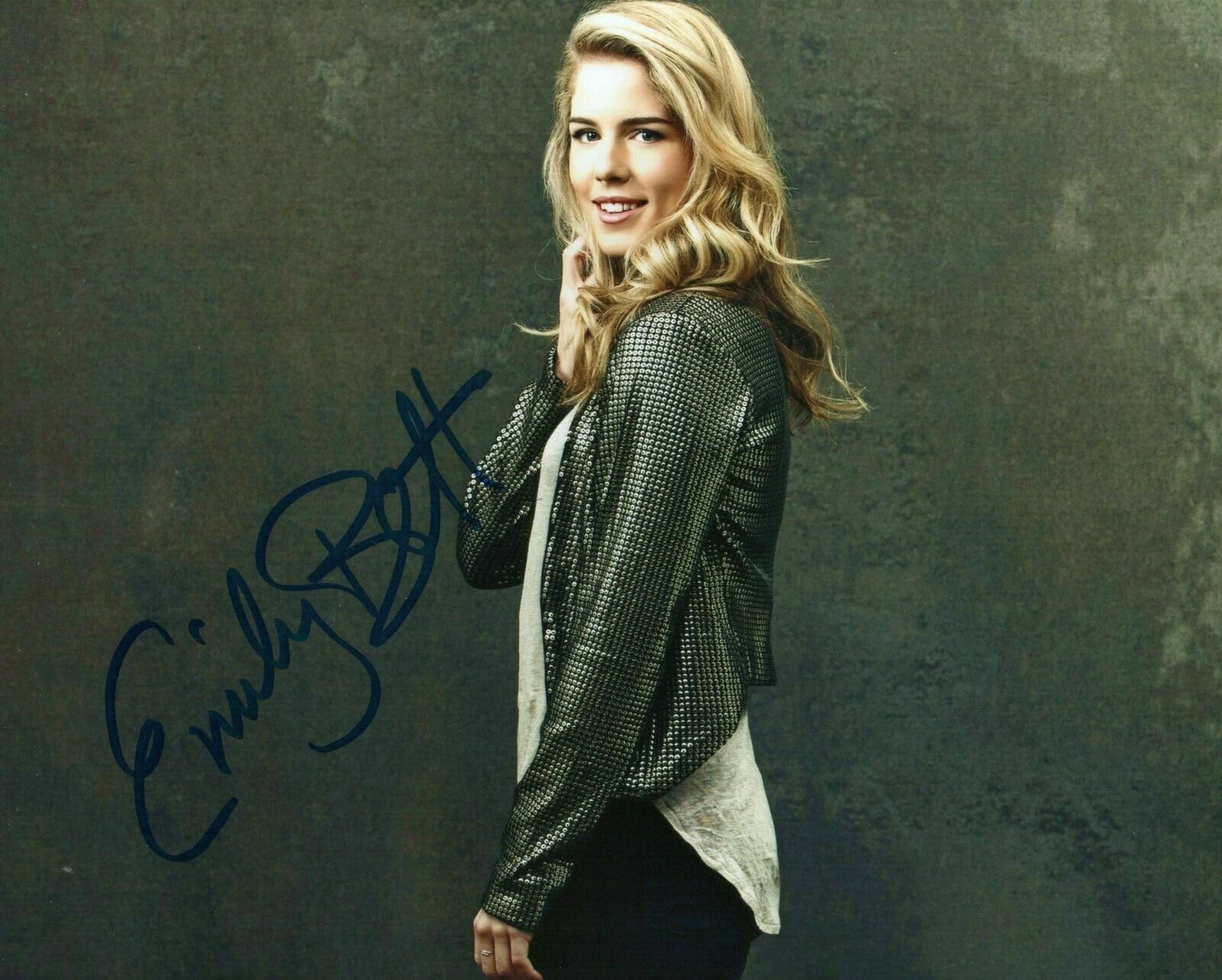 Emily Bett Rickards Autographed Signed 8x10 Photo Poster painting ( The Flash ) REPRINT