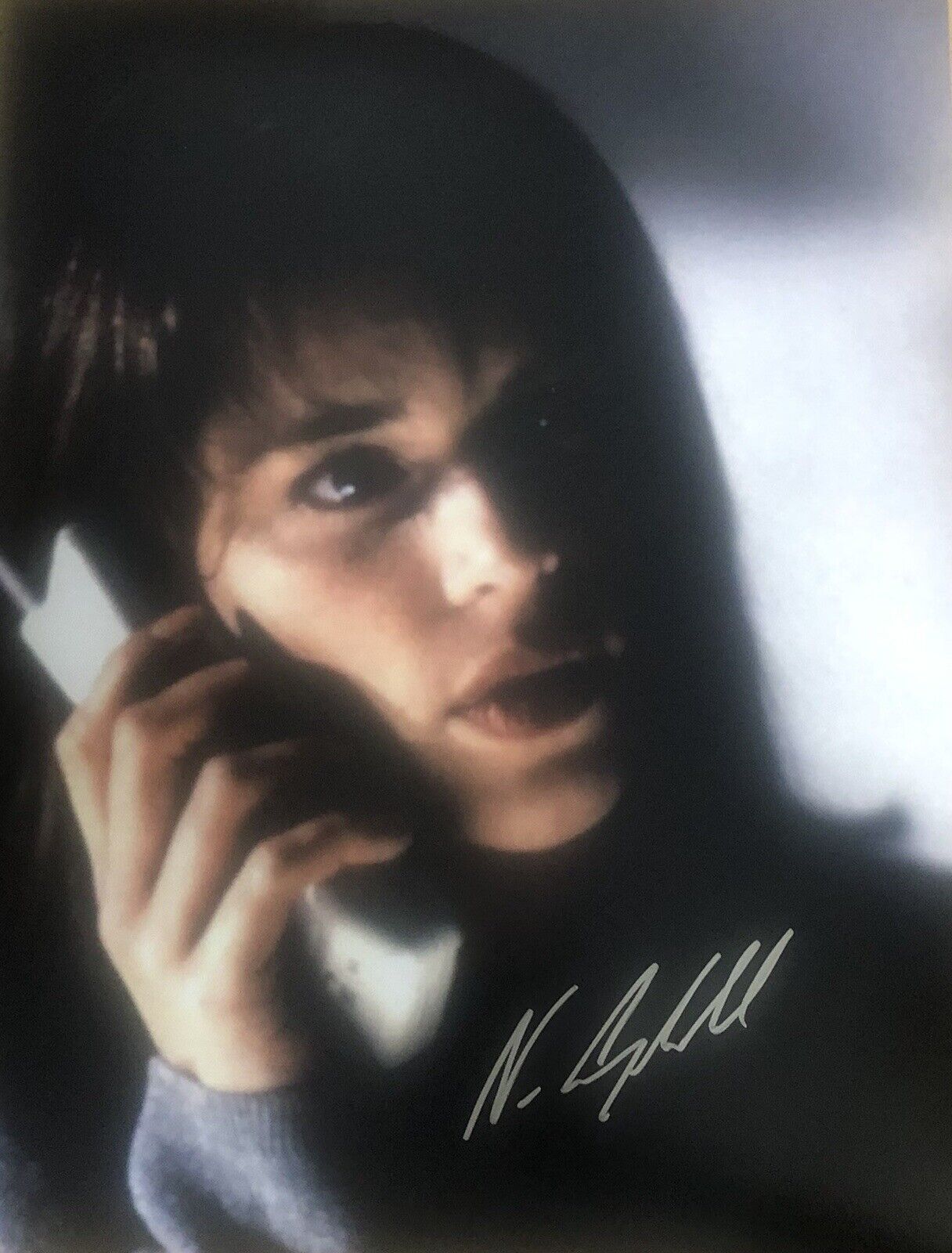 Neve Campbell Signed Scream 11x14 Photo Poster painting AFTAL