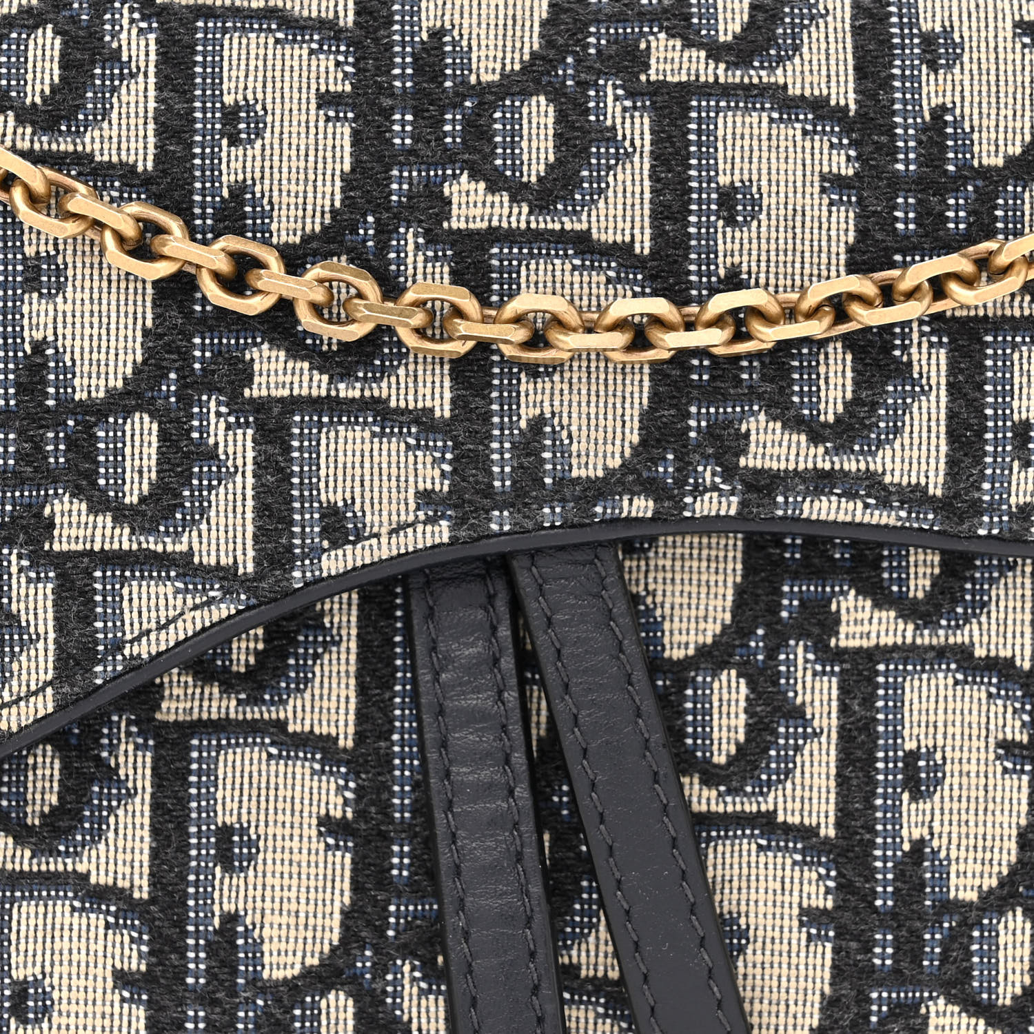 Bb25cffcc3e7b701c9becf8d23226231