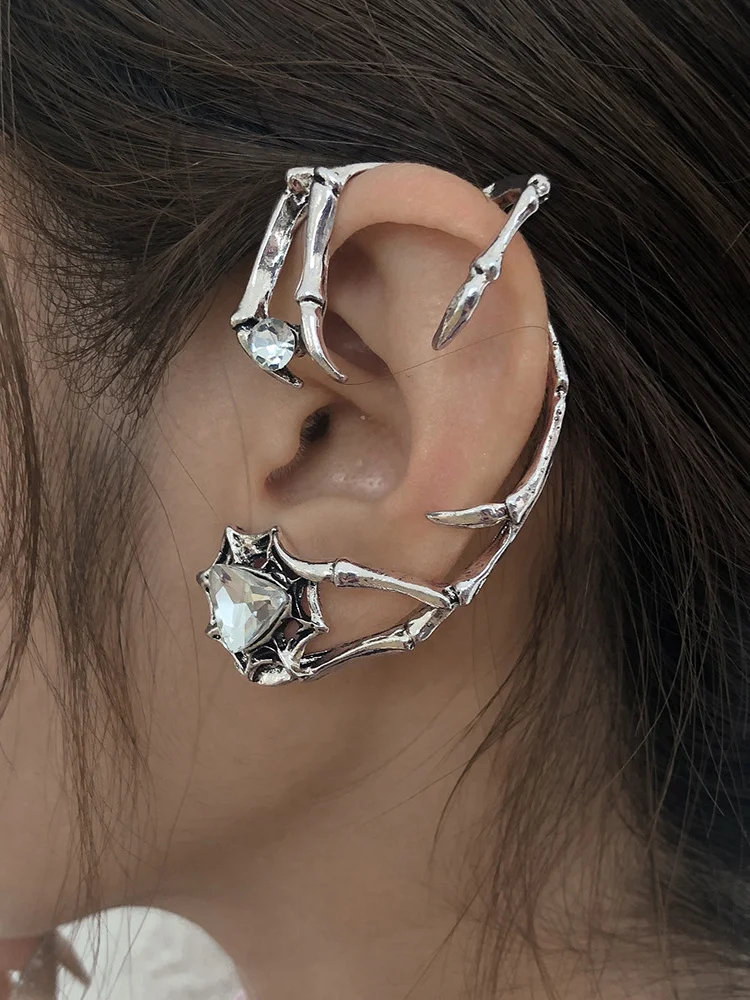 Darkness Earrings Ear Buckle