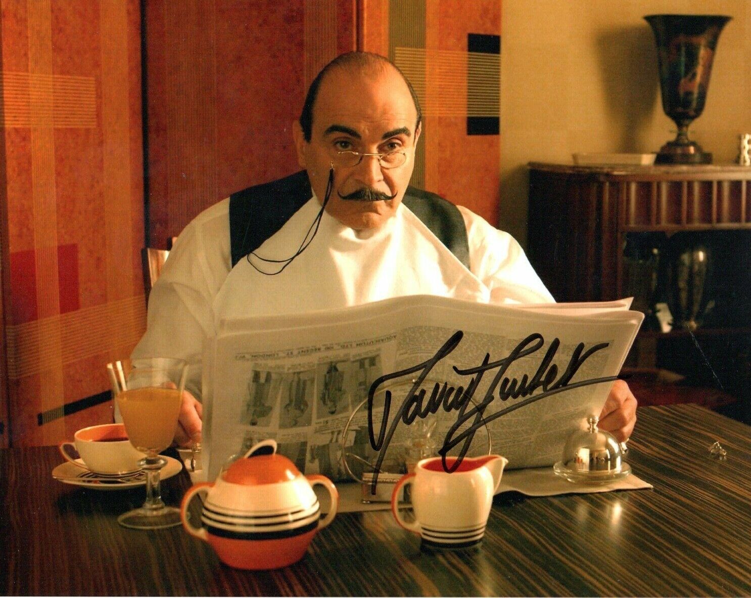 David Suchet Signed 10 by 8 inches Genuine Signature Photo Poster painting Poirot