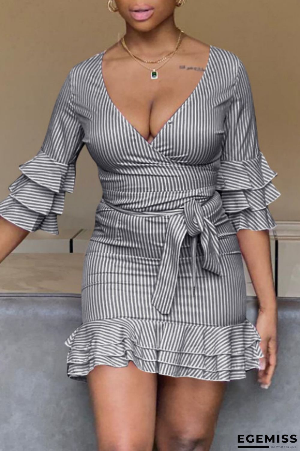 Black Casual Striped Print Patchwork V Neck Dresses | EGEMISS