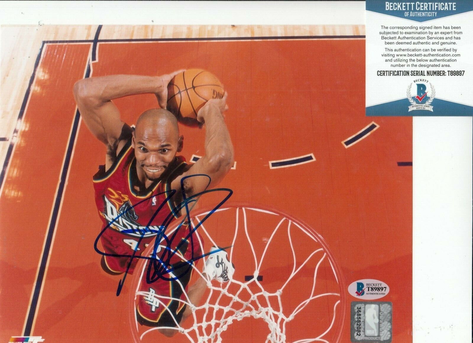 JERRY STACKHOUSE signed (DETROIT PISTONS) NBA 8X10 Photo Poster painting BECKETT BAS T89897