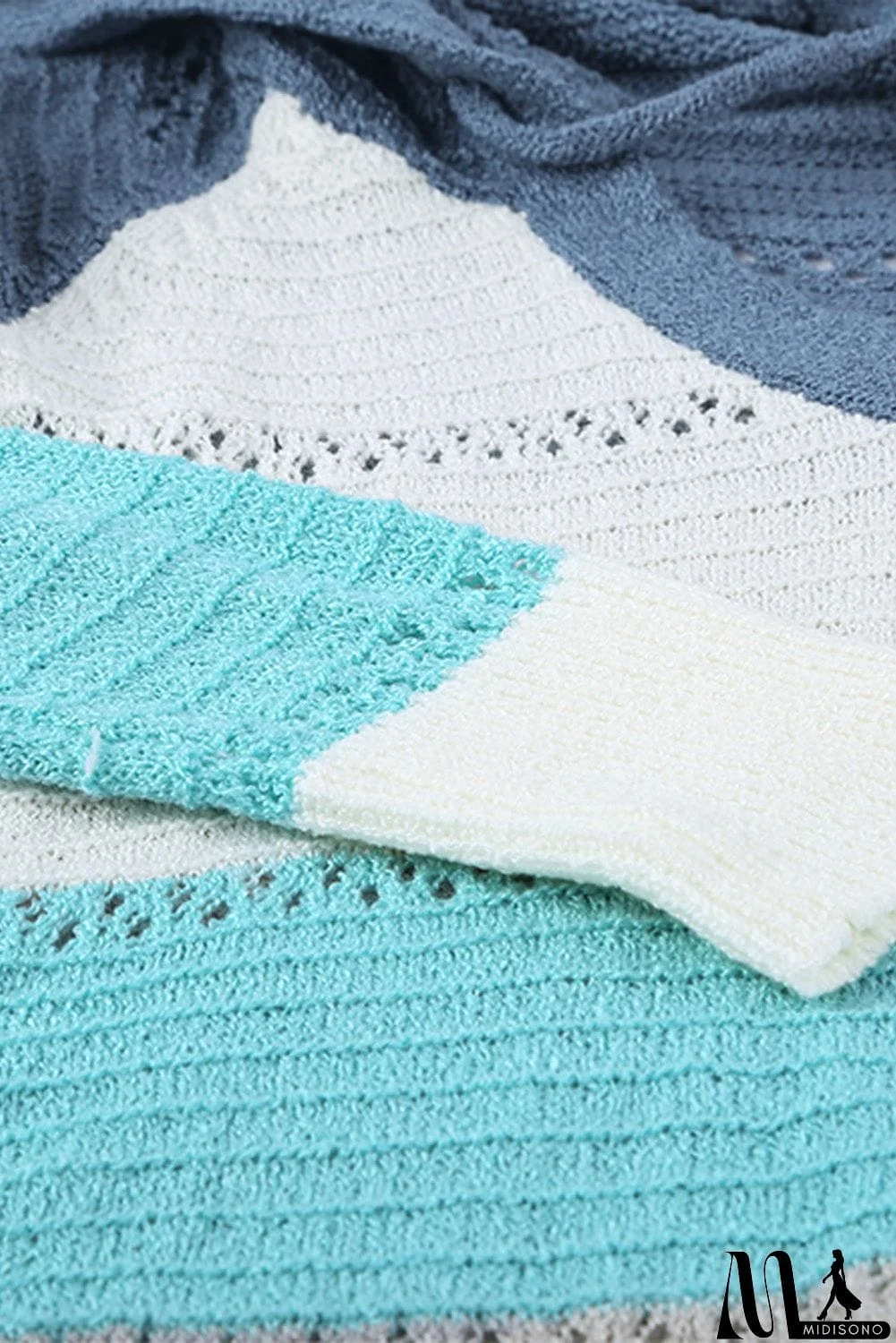 MidiSono - Classic Beach Bonfire Knitted Hoodie