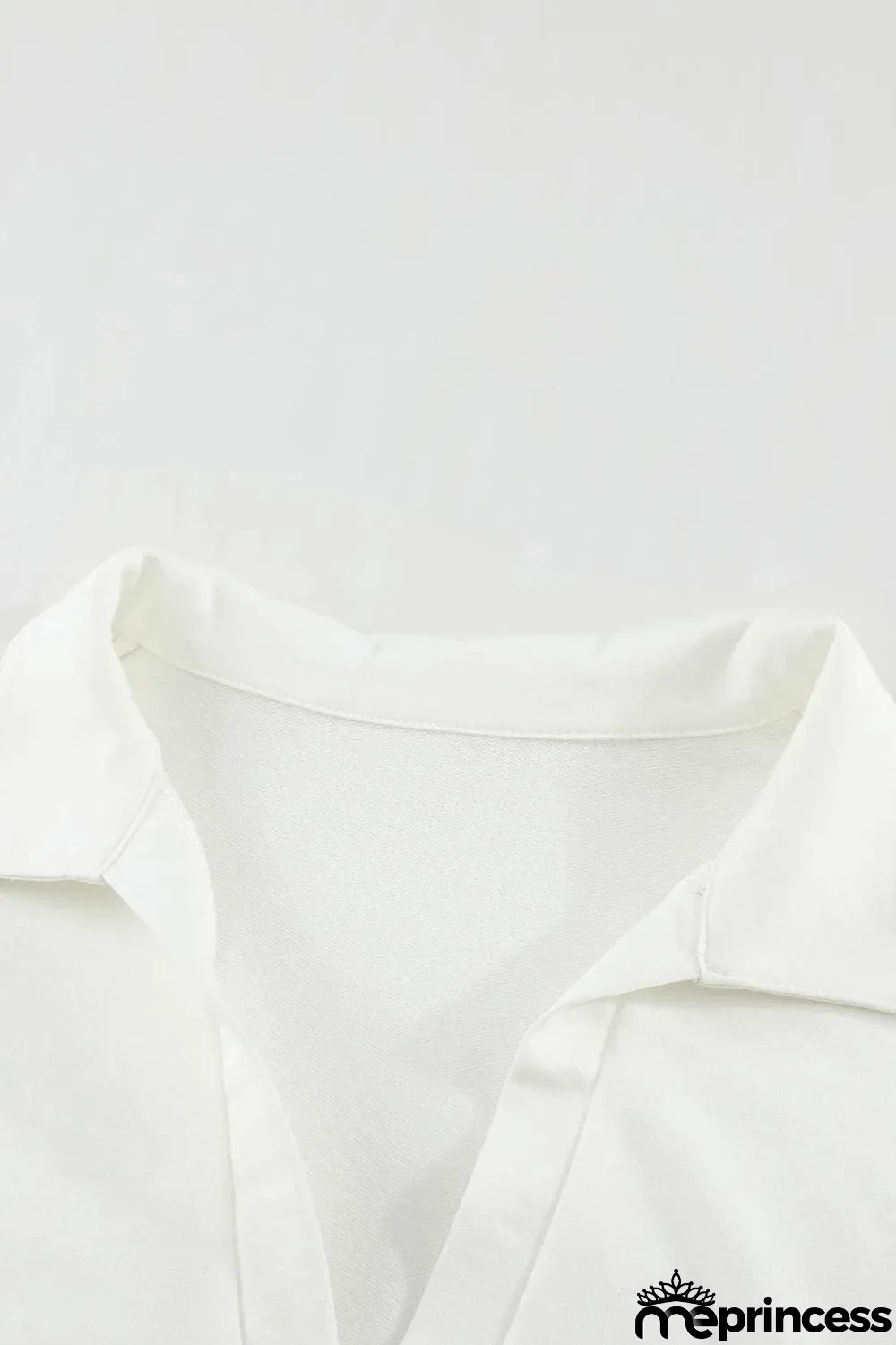 White Turn-down V Neck Long Sleeve Top