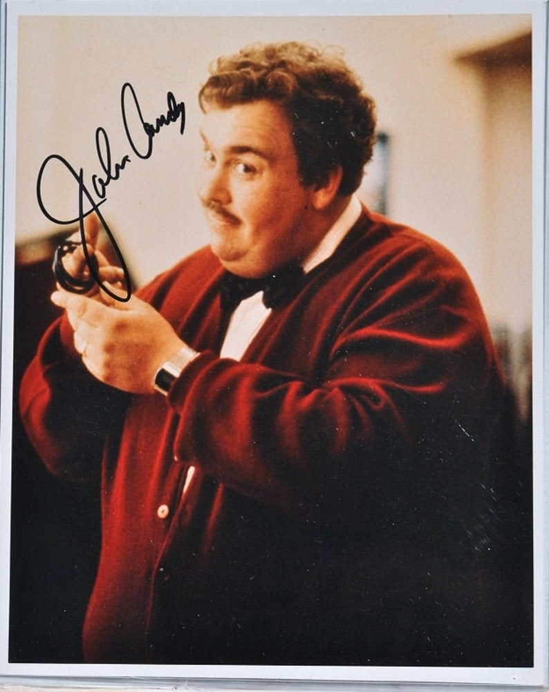 JOHN CANDY SIGNED Photo Poster painting Uncle Buck Only The Lonely Spaceballs The Great Outdoors Splash wcoa