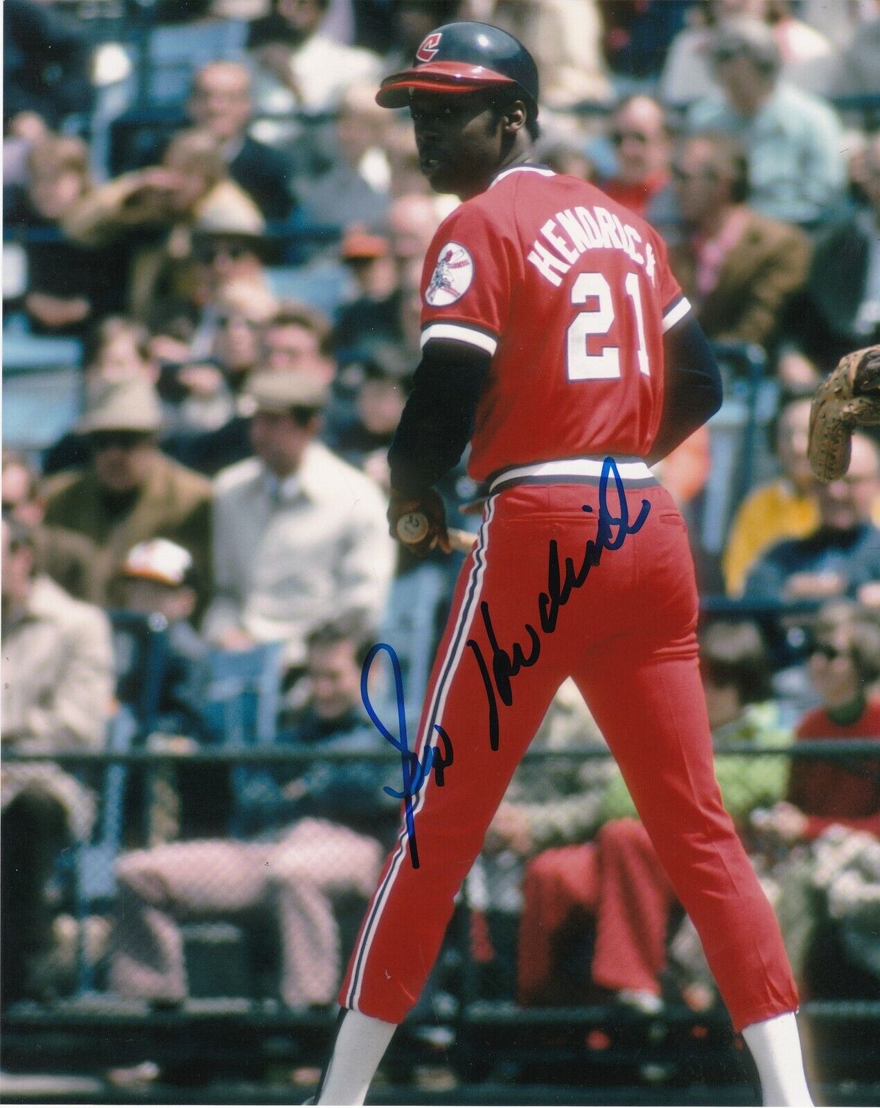 GEORGE HENDRICK CLEVELAND INDIANS ACTION SIGNED 8x10