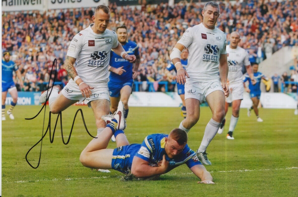 WARRINGTON WOLVES HAND SIGNED JACK HUGHES 6X4 Photo Poster painting 1.