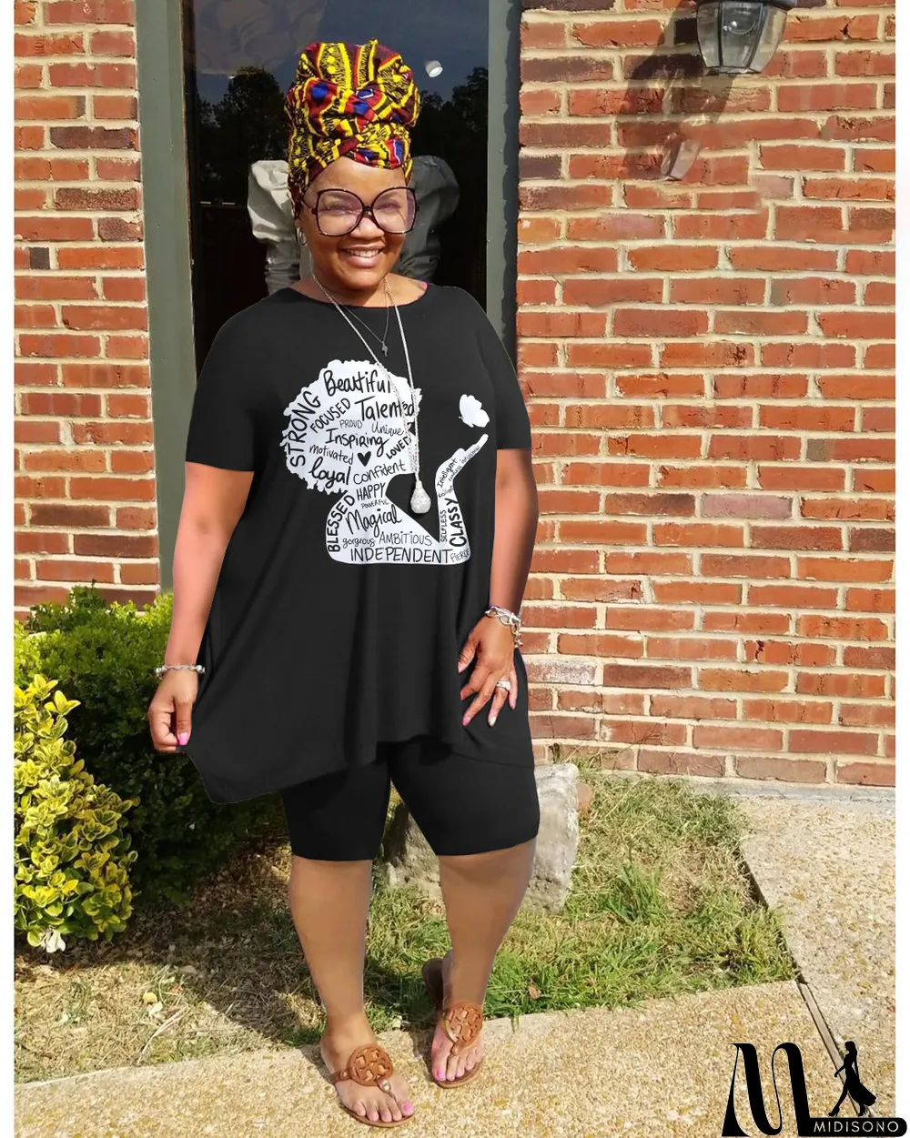 MidiSono - Plus Size Women'S Print Short Sleeve T-Shirt Shorts Two-Piece Casual Set