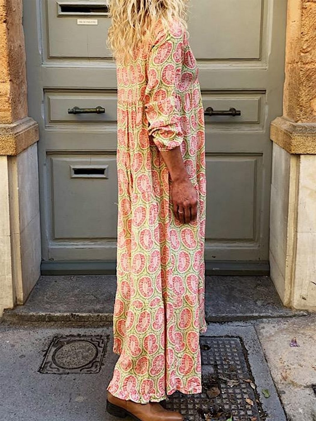 Red floral V-neck leisure holiday dress
