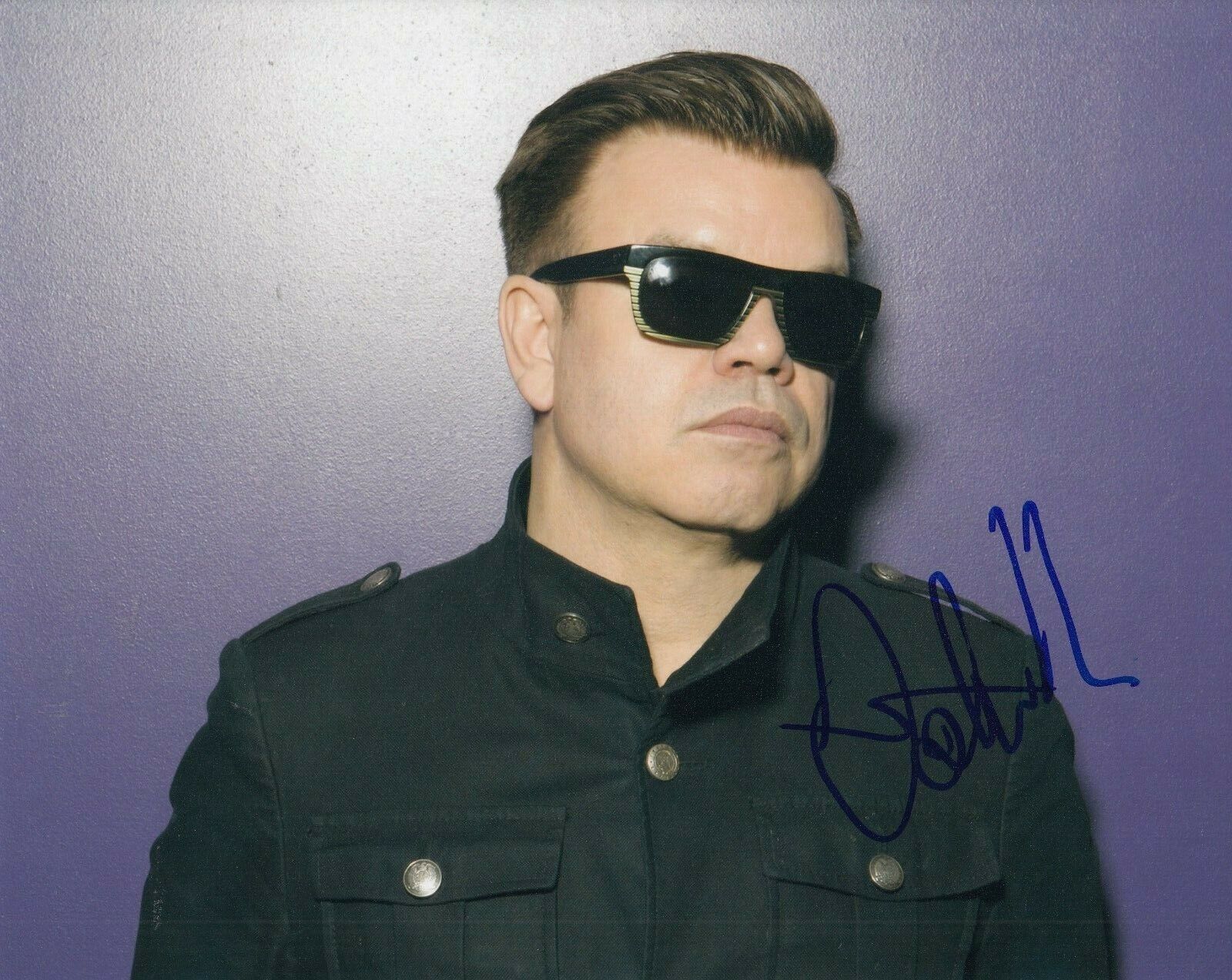 PAUL OAKENFOLD signed (3 X GRAMMY NOMINEE DJ) Perfecto music 8X10 Photo Poster painting W/COA #6