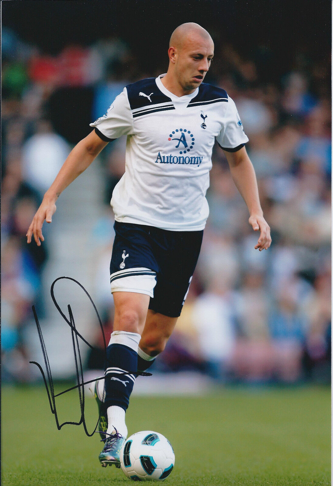 Alan HUTTON Autograph Signed 12x8 Photo Poster painting AFTAL COA Tottenham Hotspurs