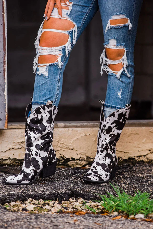Cow Print On-trend Pointed Toe Boots
