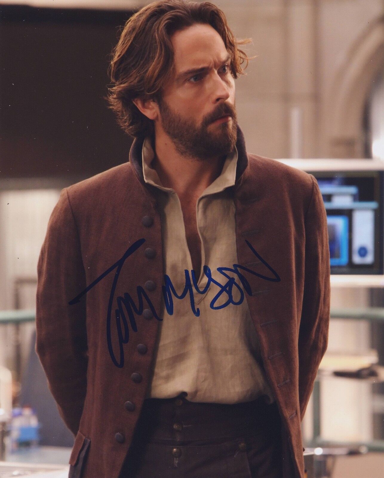 Tom Mison Autograph Sleepy Hollow Signed 10x8 Photo Poster painting AFTAL [A0435]