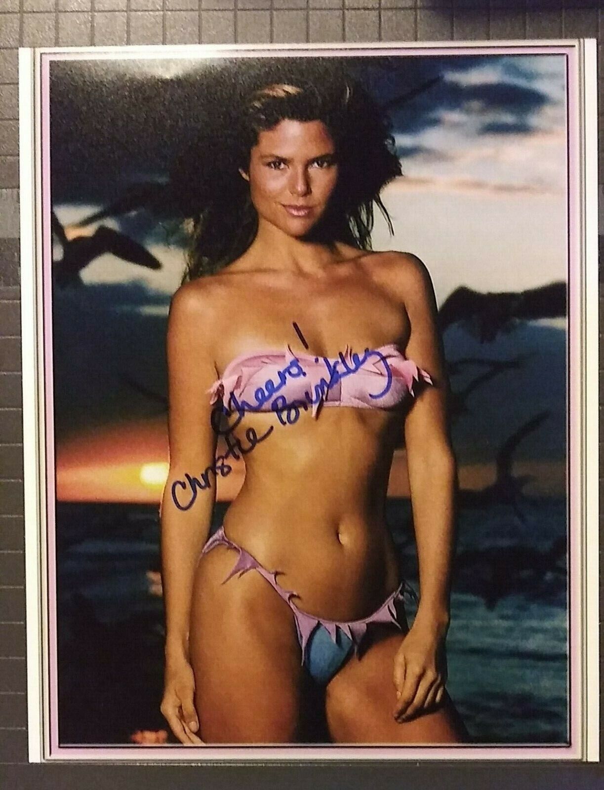 Christie Brinkley signed 8x10