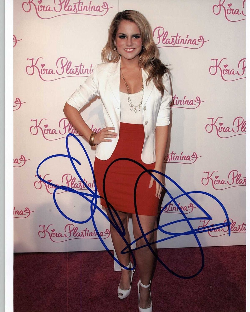 JoJo Levesque Signed Autographed Glossy 8x10 Photo Poster painting - COA Matching Holograms