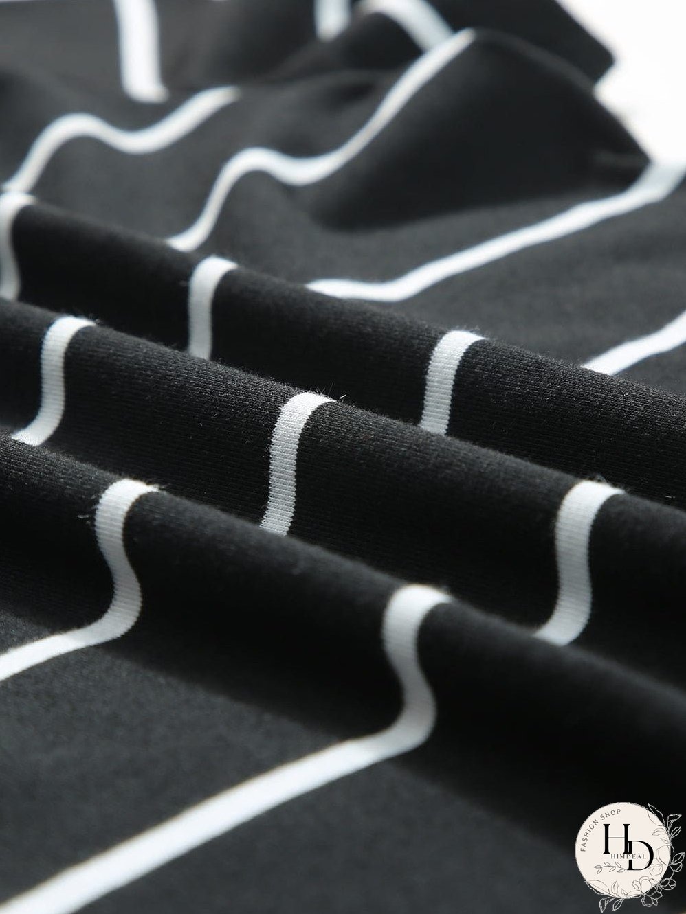 Stripe Print Black Short Sleeve Tee