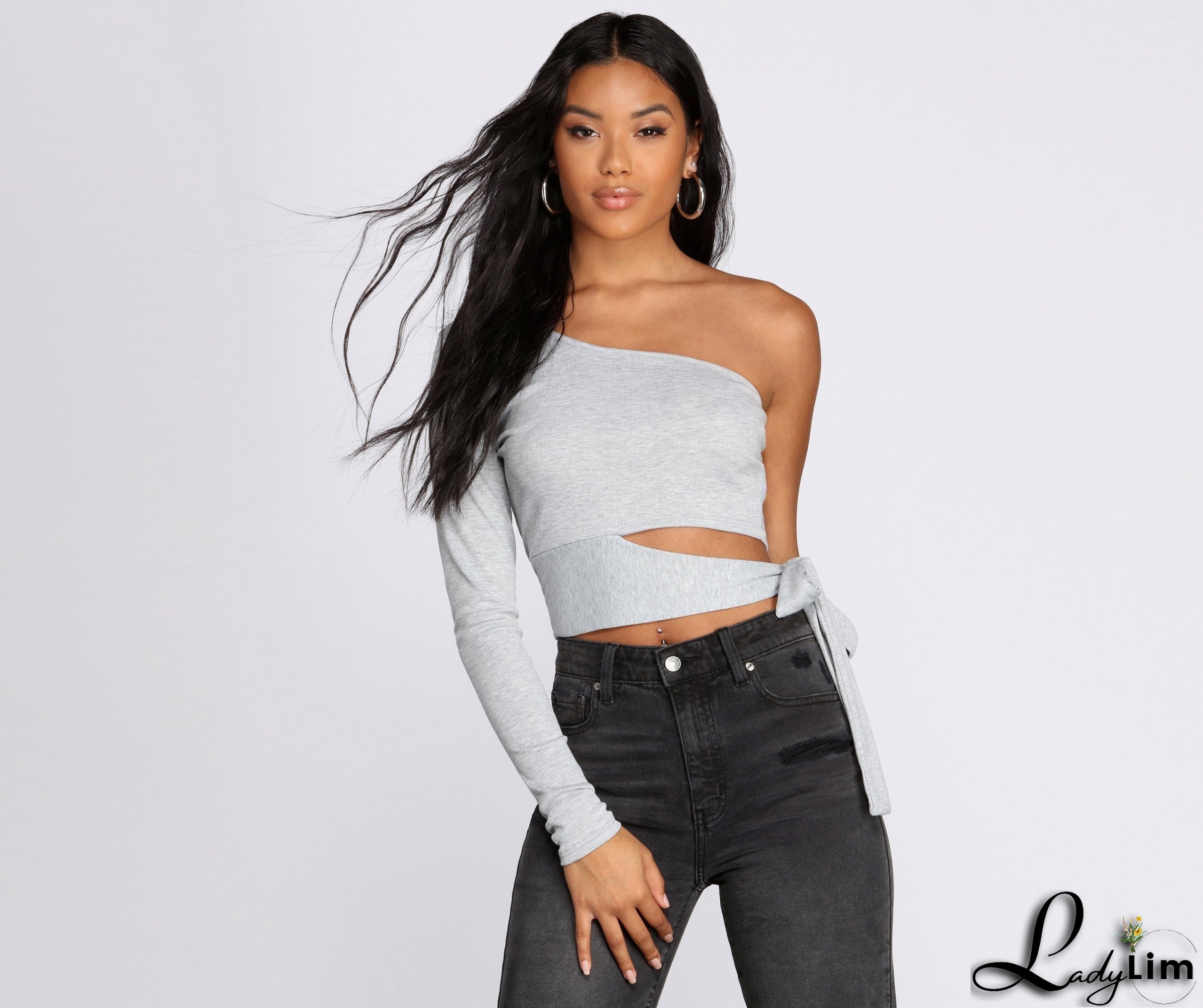Single Sleeve Ribbed Crop Top