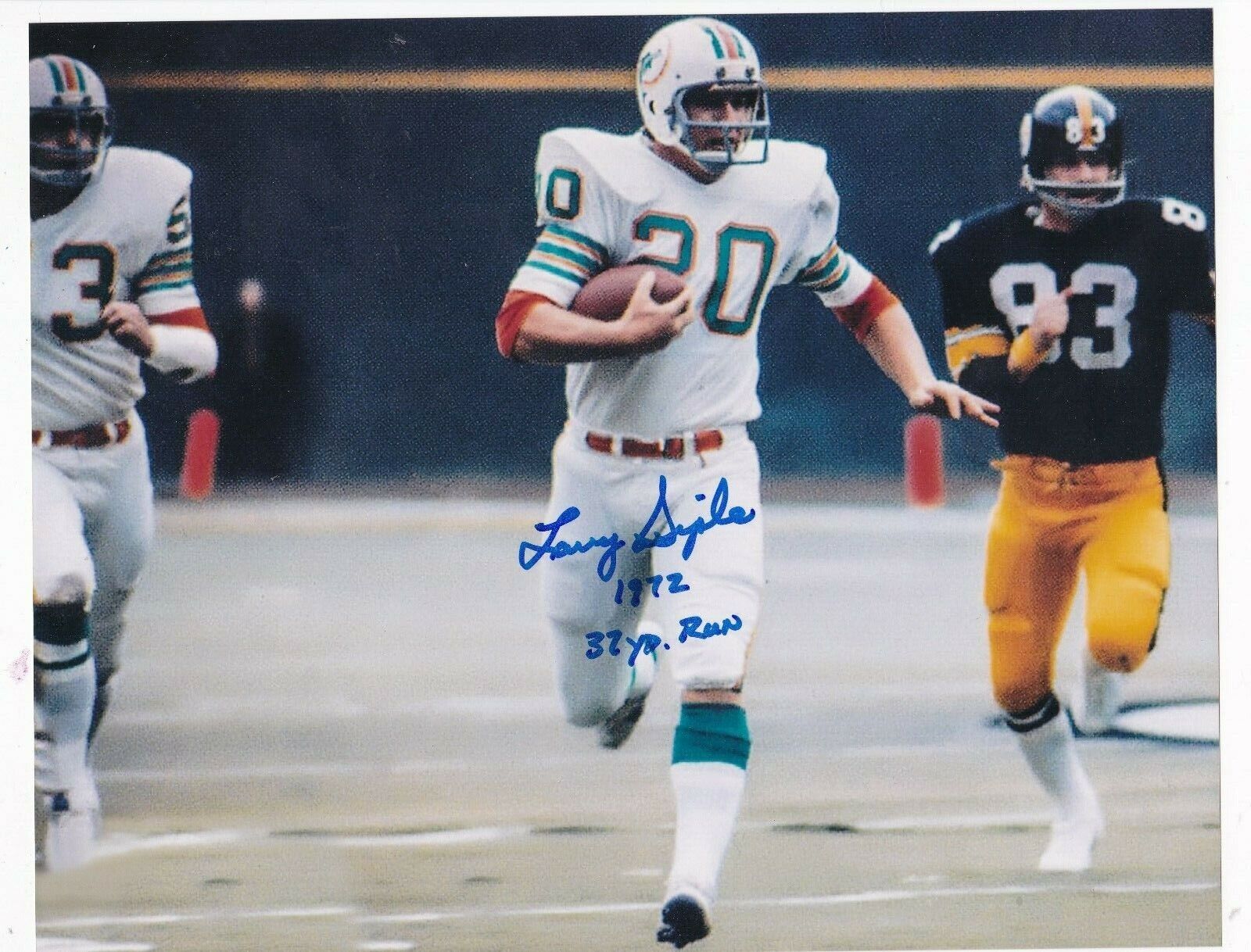 LARRY SEIPLE MIAMI DOLPHINS 1972 37 YD RUN PLAY-OFFS ACTION SIGNED 8x10