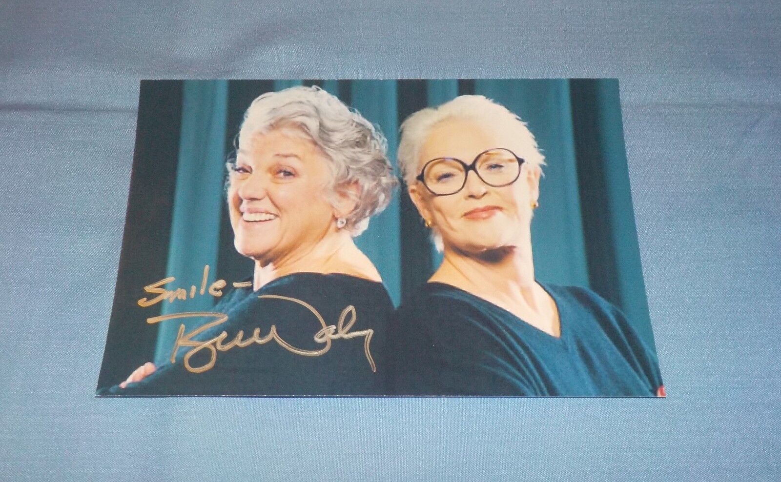 Tyne Daly Signed Autographed Photo Poster painting Actress TV Movies Broadway