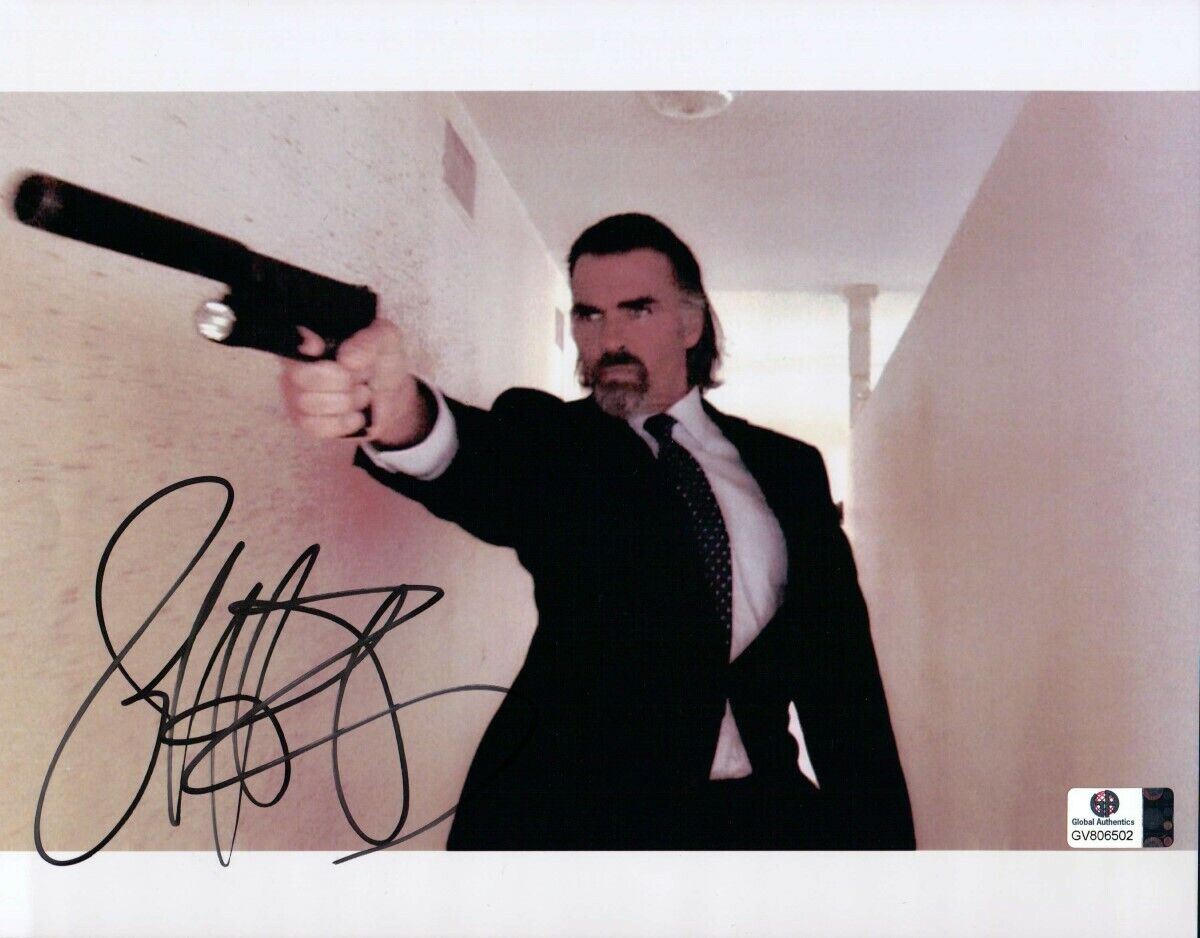 Jeff Fahey Signed Autographed 8X10 Photo Poster painting Machete as Booth with Gun GV806502