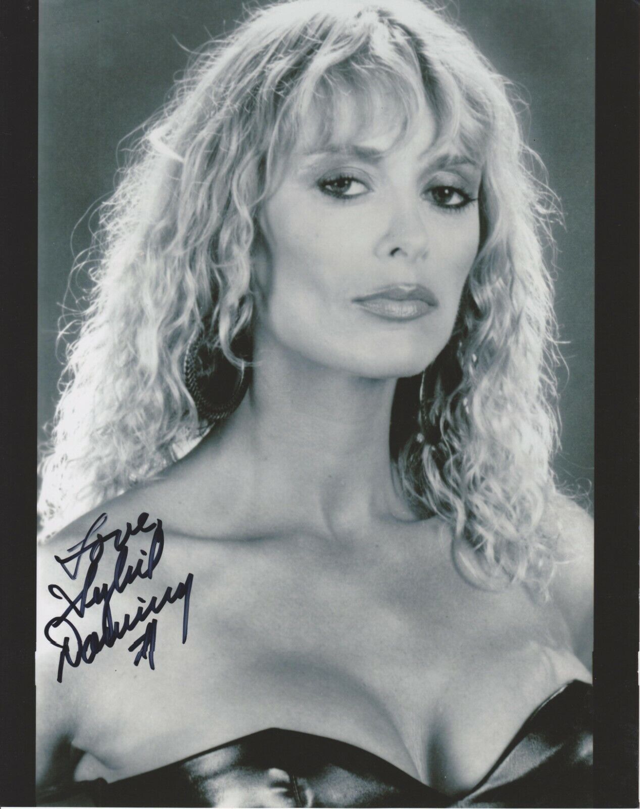 Sybil Danning Signed 8x10 Photo Poster painting - 1970's / 1980's B Movie Actress - SEXY!!! #27