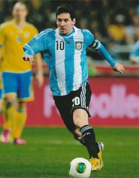 LIONEL MESSI Argentina Soccer Glossy 8 x 10 Photo Poster painting Poster