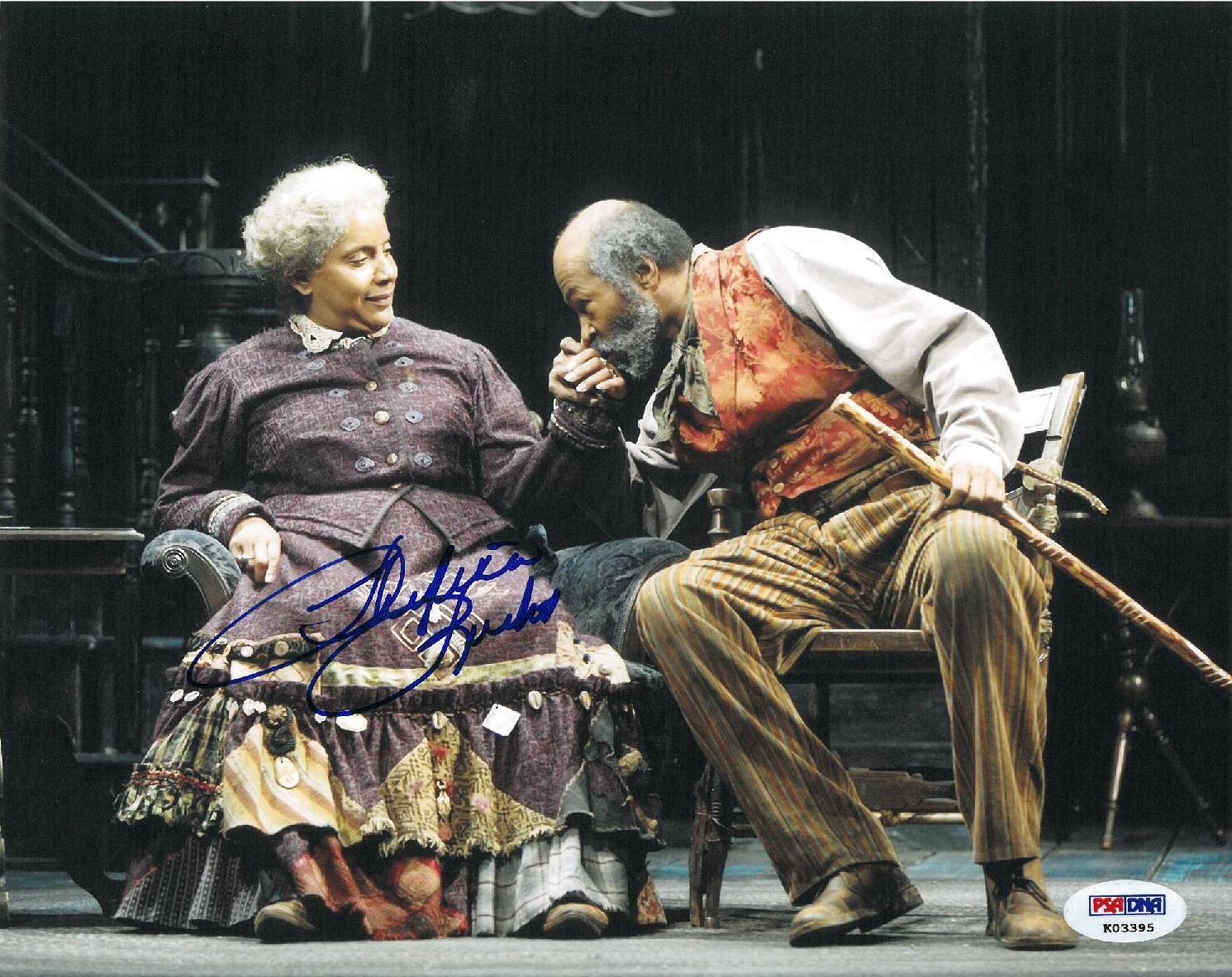 Phylicia Rashad Signed Authentic Autographed 8x10 Photo Poster painting (PSA/DNA) #K03395