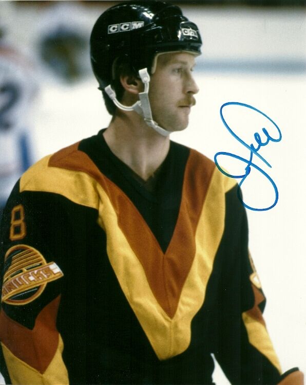 VINTAGE JIM NILL SIGNED VANCOUVER CANUCKS 8x10 Photo Poster painting #1 Autograph