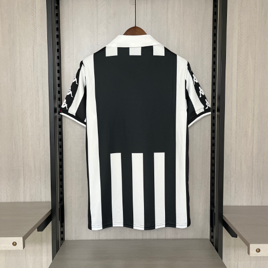 Retro Juventus 1999/2000 Home Football Shirt Thai Quality