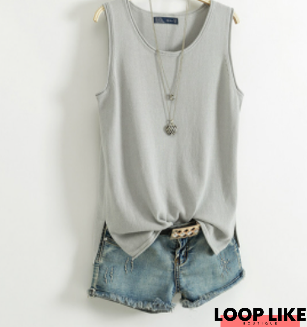 Gray Sleeveless Solid Round Neck Tops