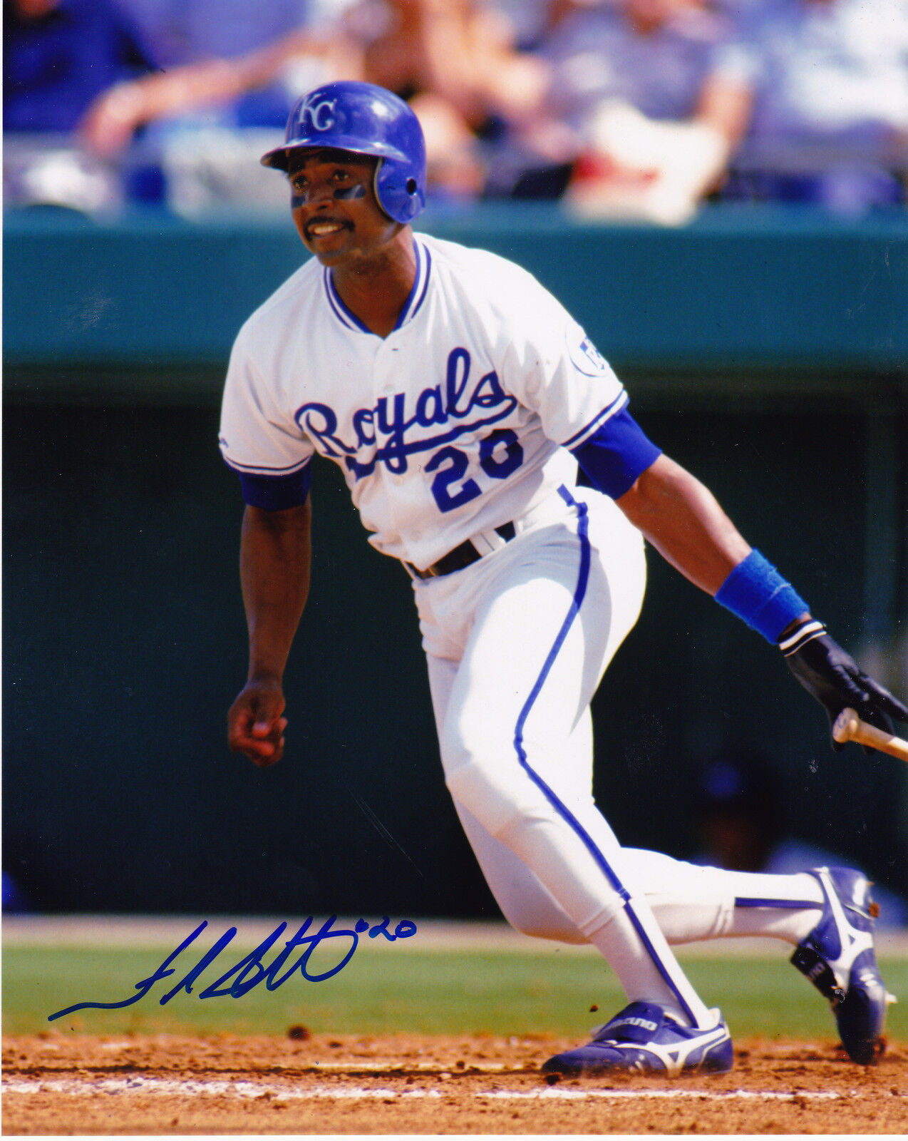 FRANK WHITE KANSAS CITY ROYALS ACTION SIGNED 8x10