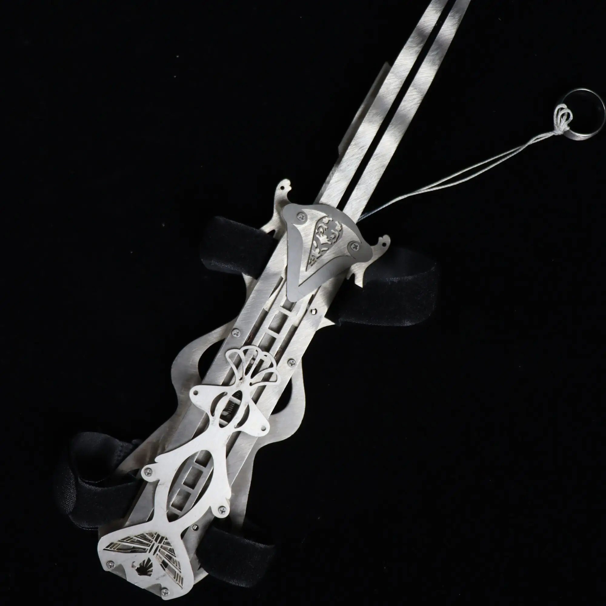 Hidden Blade Metal Assassin's hidden blade image 6