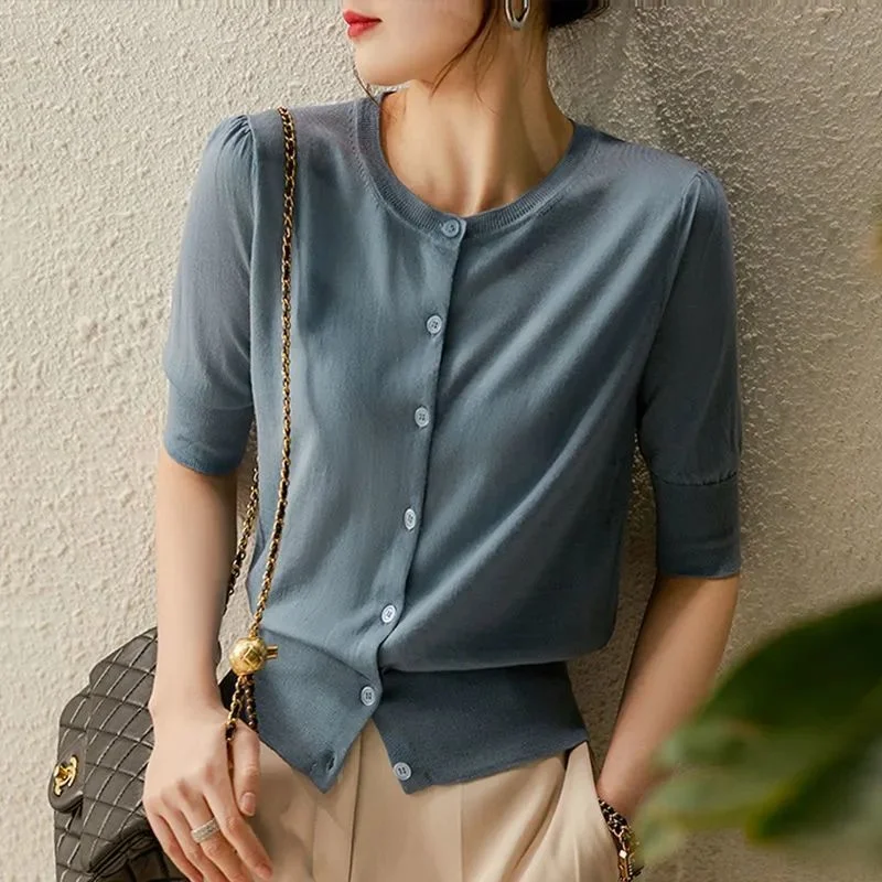 Athvotar Athvotar Knitted Jersey Women's Early Spring Round Collar Collar In The Middle Sleeve Ice Silk Thin Model Hit The Bottom Of The Coat Female Ocean