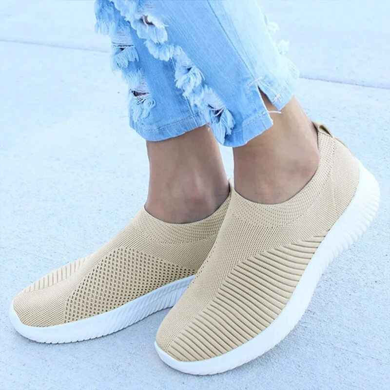 Women Sneaker Air Mesh Soft Female Knitted Vulcanized Shoes Casual Slip On Ladies Flat Shoes Walking Footwear Women Shoes 2021