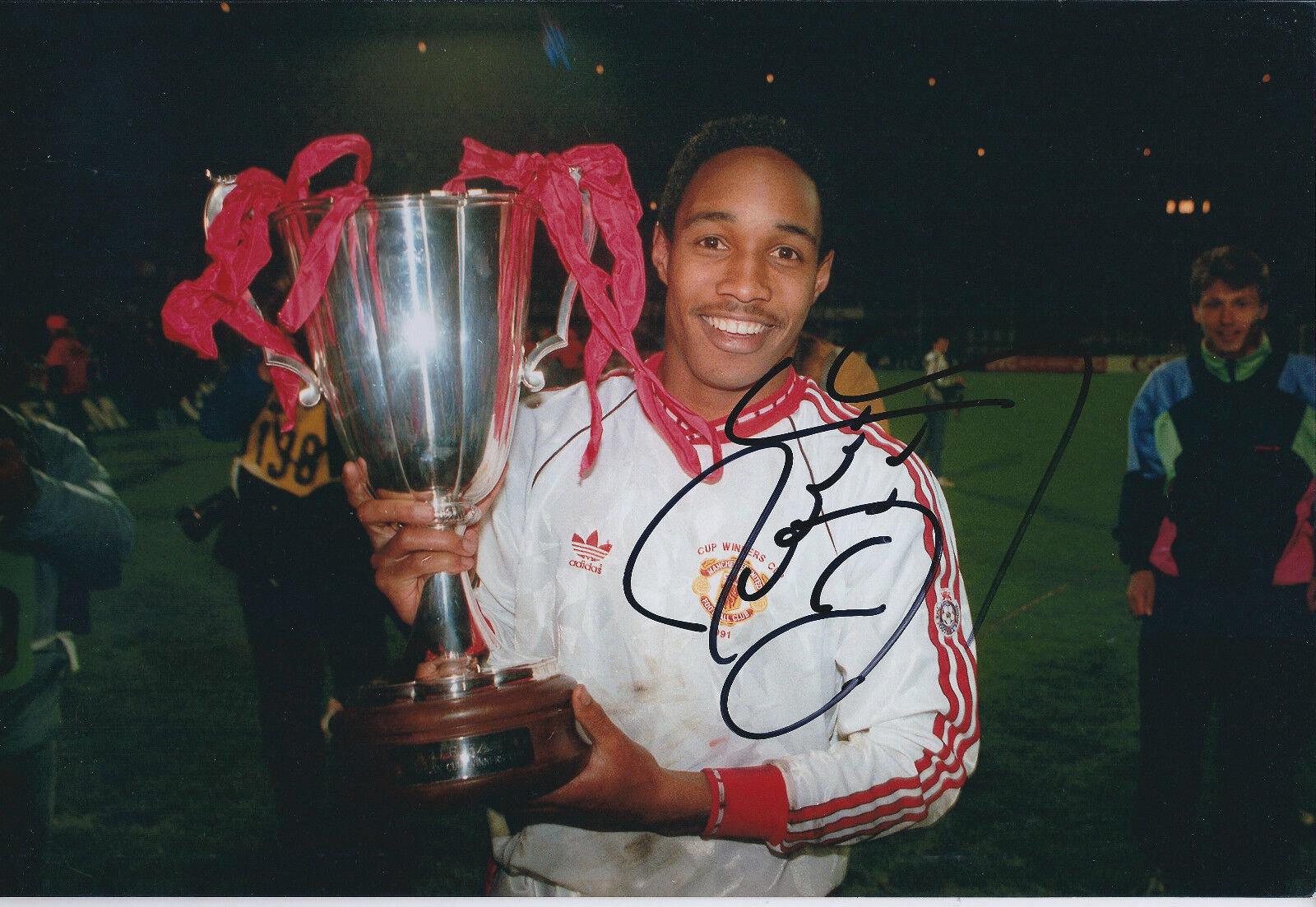 Paul INCE Signed Autograph 12x8 Photo Poster painting AFTAL COA Man United Premier League Winner