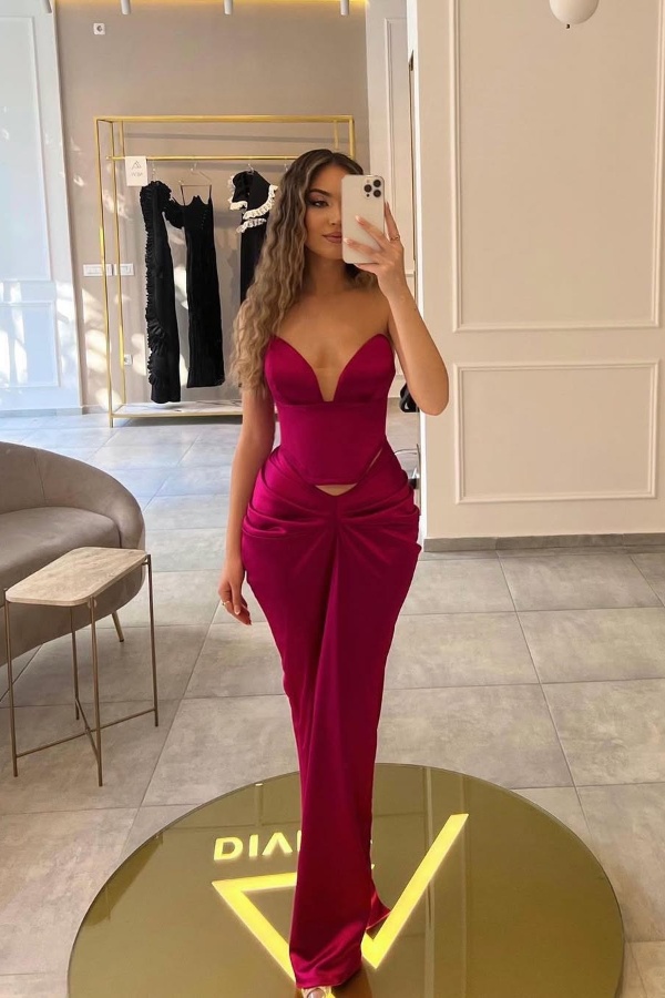  Glamorous Fuchsia Strapless V-Neck Prom Dress Mermaid with Pleated - Ohprom
