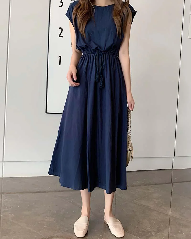Solid color sleeveless casual dress