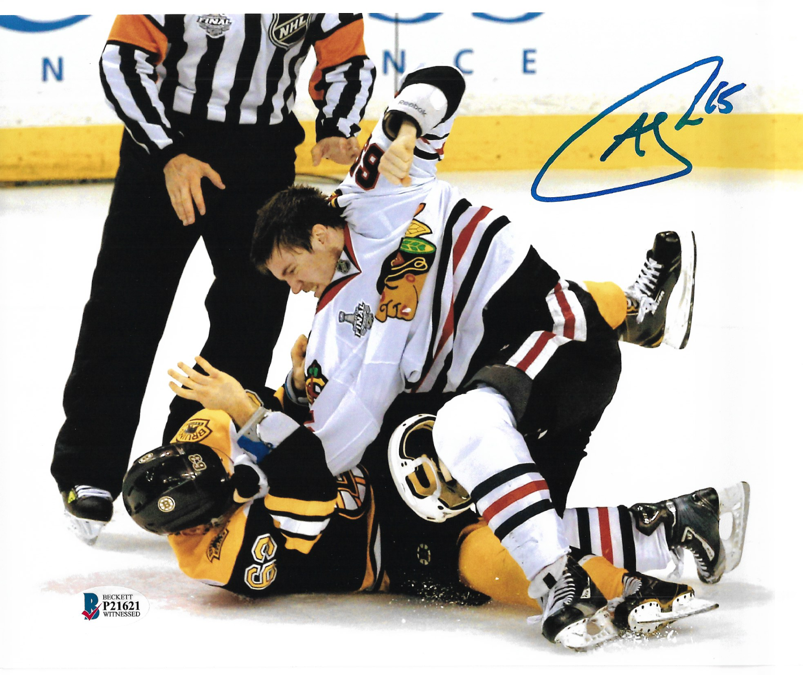 Autographed Chicago Blackhawks ~Andrew Shaw~ 8x10 Action Fight Signed Photo Poster painting COA