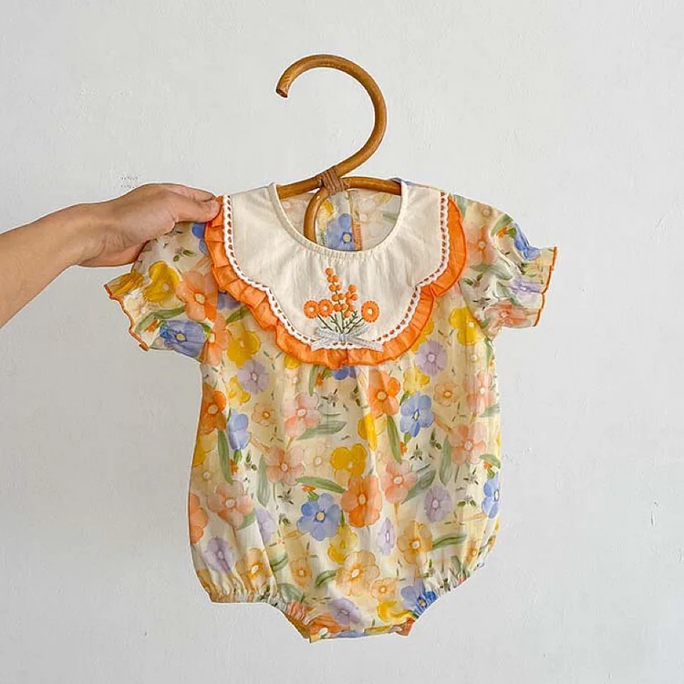 Baby Girl Allover Floral Graphics Short Sleeve Bodysuit/Dress