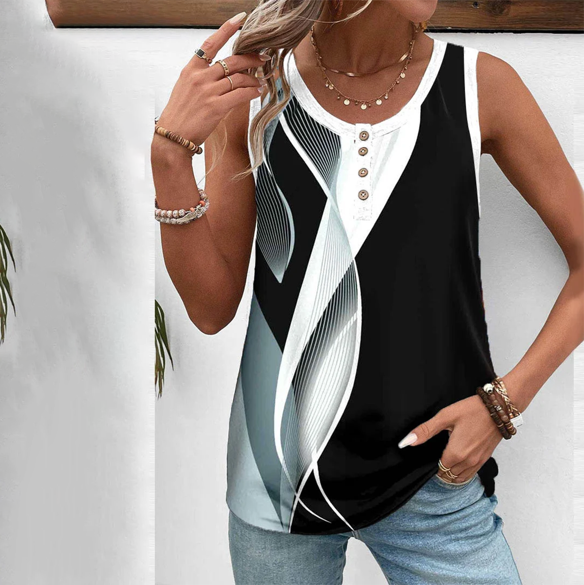 Comfy Sleeveless Round Neck Tank Top