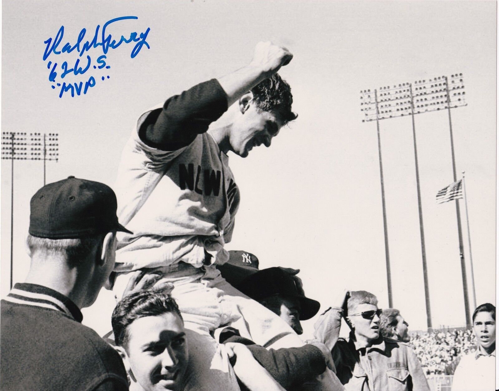 RALPH TERRY NEW YORK YANKEES 1962 WS MVP ACTION SIGNED 8x10