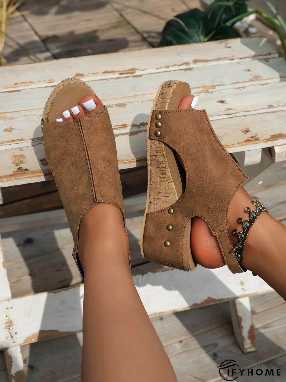 Brown Vintage Leather Stitching Studded Wedge Sandals | IFYHOME