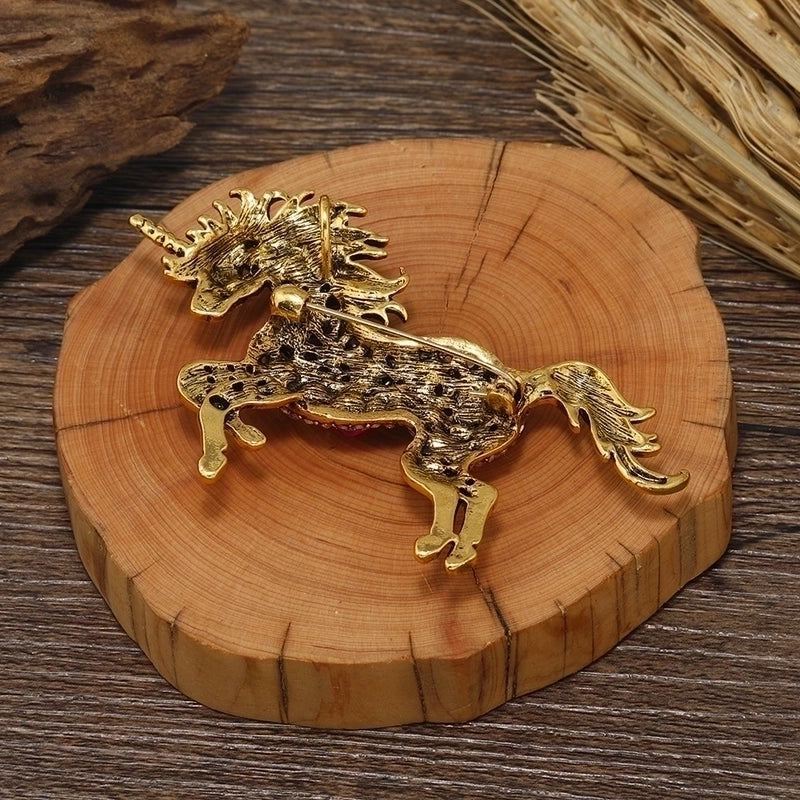 Cartoon Style Pin Alloy Inlay Artificial Gemstones Women’S Brooches