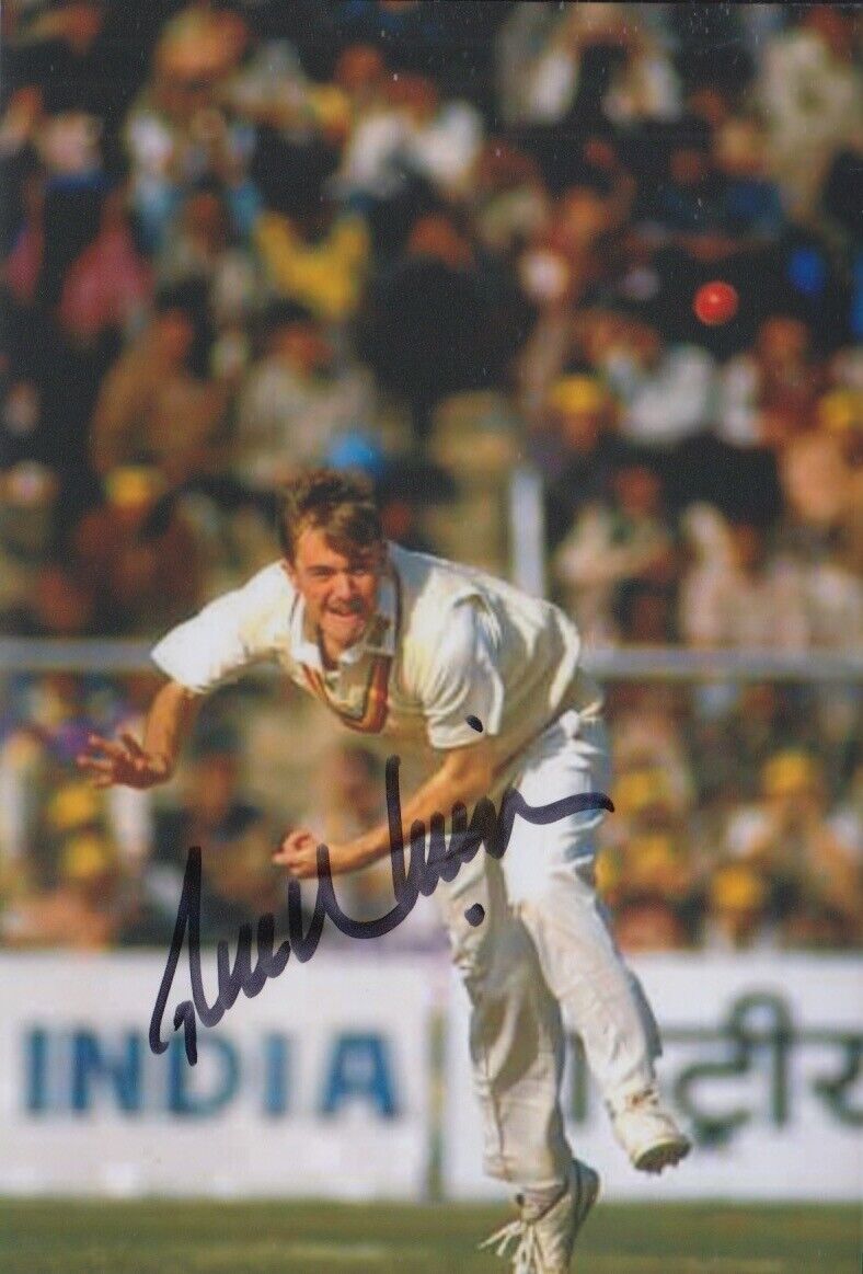 PHIL TUFNELL HAND SIGNED 6X4 Photo Poster painting ENGLAND CRICKET AUTOGRAPH 5